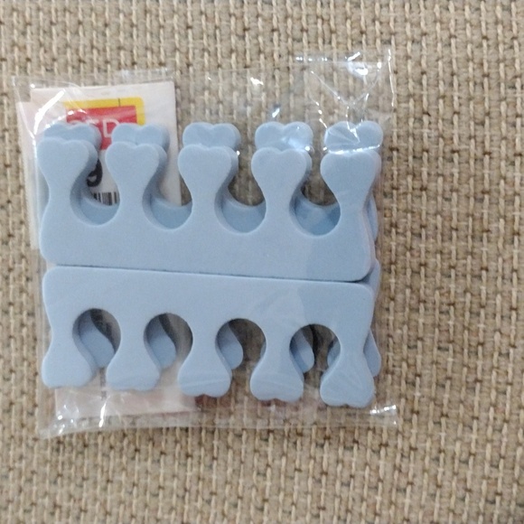 NWT Guinea Pig Makeup Bag and Goodies - Picture 3 of 9